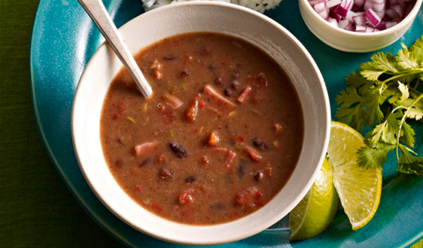 Sopa de Fréjol rojo